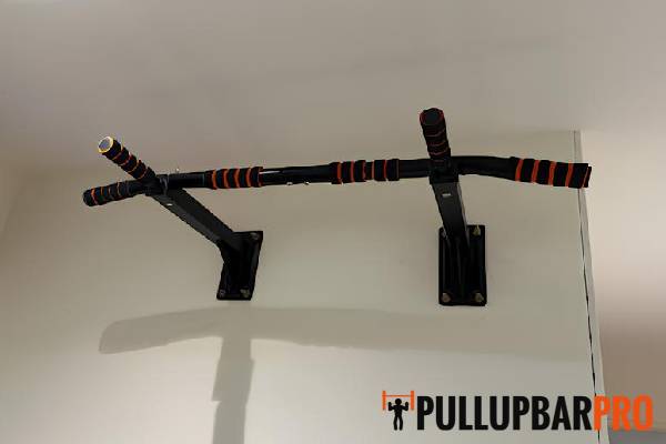 pull-up-bar-installation-description-pull-up-bar-pro-singapore